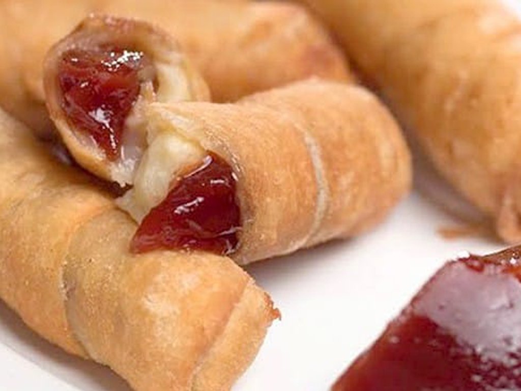 Tequeños de Guayaba y Queso (incompleto)